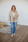 Chantria-Sherpa-Jacket_26fc533a-cf7b-4dd9-8430-9cce9403c00c