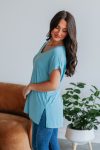 Jill-Basic-Tee-Dusty-Blue_5f6e6502-fe2a-4b6f-a0de-81b8dbfcf9b8