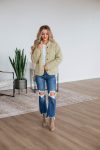 Perla-Sherpa-Jacket-Light-Olive_3b221db5-a5a3-4812-96fa-b526df9adae3