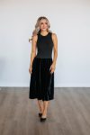 Venetia-Dress_c653f7a3-6bed-4c06-bdbf-5420a3062e7c